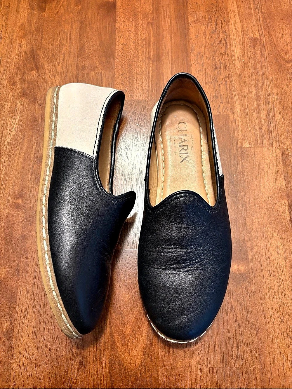 CHARIX Black & White Slip-On Loafers EU 36.5